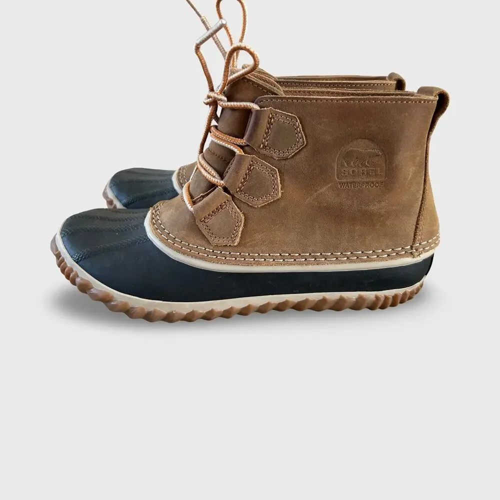 Sorel Brown and Black Leather Winter Rain Boots